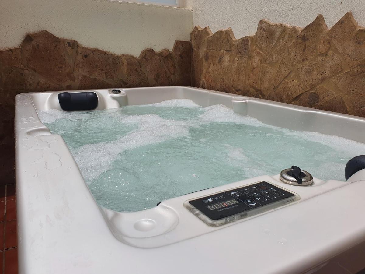 Apartamento El Valle Puerto Rico Con Jacuzzi Appartement Buitenkant foto